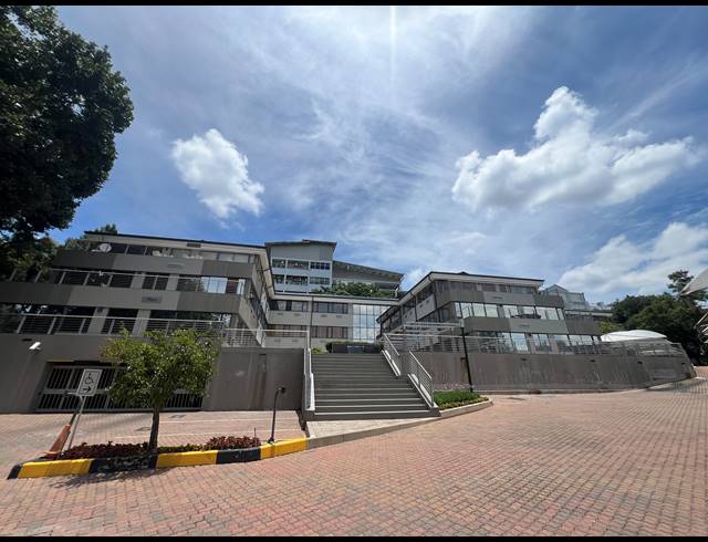 208M² OFFICE TO LET IN ILLOVO